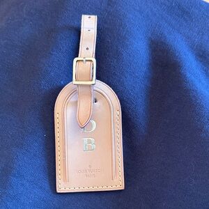 Louis Vuitton vachetta Leather luggage tag Gold Buckle